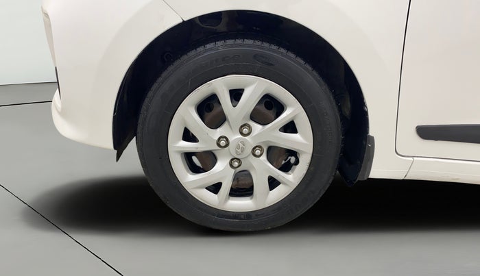 2018 Hyundai Grand i10 MAGNA 1.2 KAPPA VTVT CNG, CNG, Manual, 71,290 km, Left Front Wheel