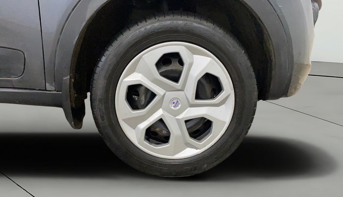 2018 Tata NEXON XM PETROL, CNG, Manual, 70,917 km, Right Front Wheel