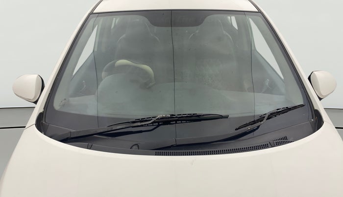 2016 Hyundai Xcent SX 1.2, Petrol, Manual, 92,812 km, Front Windshield