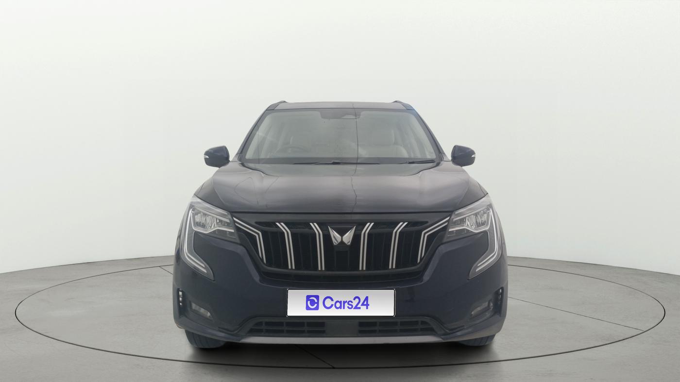 2022 Mahindra XUV700 AX 7 P AT 7 STR, Petrol, Automatic, 69,216 km, Front