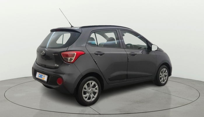 2017 Hyundai Grand i10 SPORTZ (O) 1.2 KAPPA VTVT, Petrol, Manual, 95,064 km, Right Back Diagonal