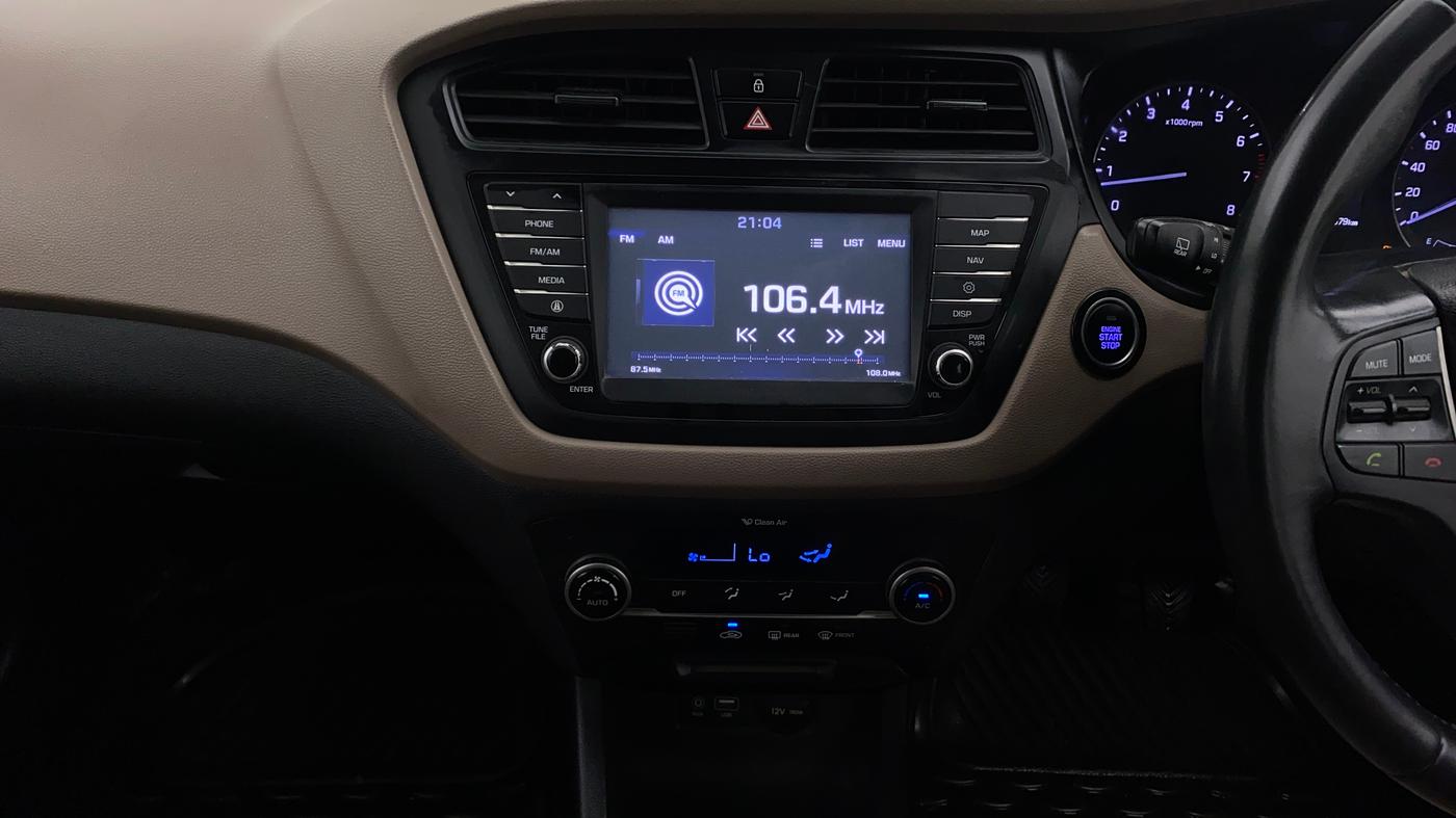 2017 Hyundai Elite i20 ASTA 1.2 (O), Petrol, Manual, 65,720 km, Air Conditioner