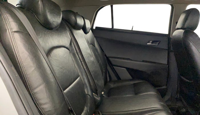 2016 Hyundai Creta SX PLUS AT 1.6 PETROL, Petrol, Automatic, 75,908 km, Right Side Rear Door Cabin