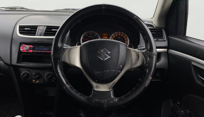 2013 Maruti Swift VDI, Diesel, Manual, 1,17,217 km, Steering Wheel Close Up