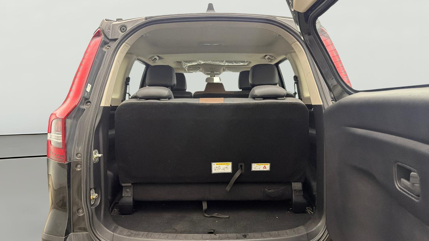 2025 Mahindra SCORPIO-N Z8 Select Petrol MT, Petrol, Manual, 5,055 km, Boot Open Zoomed View