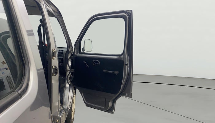 2021 Maruti Eeco 7 STR, Petrol, Manual, 76,991 km, RHS Front Door