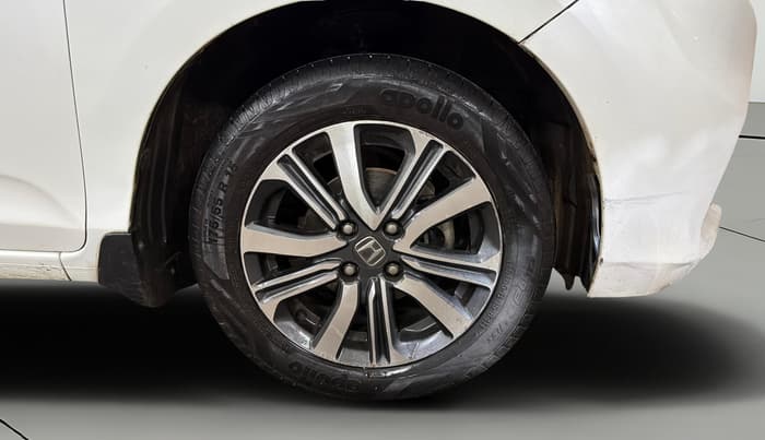 2022 Honda Amaze 1.2L I-VTEC VX, Petrol, Manual, 1,04,056 km, Right Front Wheel