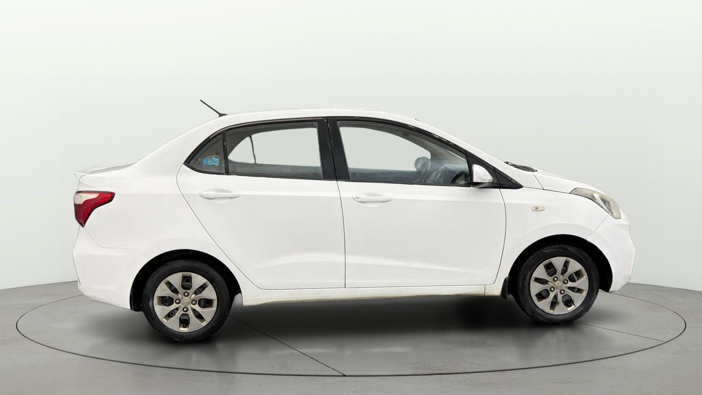 2019 Hyundai Xcent S 1.2, Petrol, Manual, 55,582 km, Right Side View
