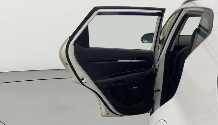 2020 KIA SONET GTX PLUS 1.5 AT, Diesel, Automatic, 75,959 km, LHS Rear Door