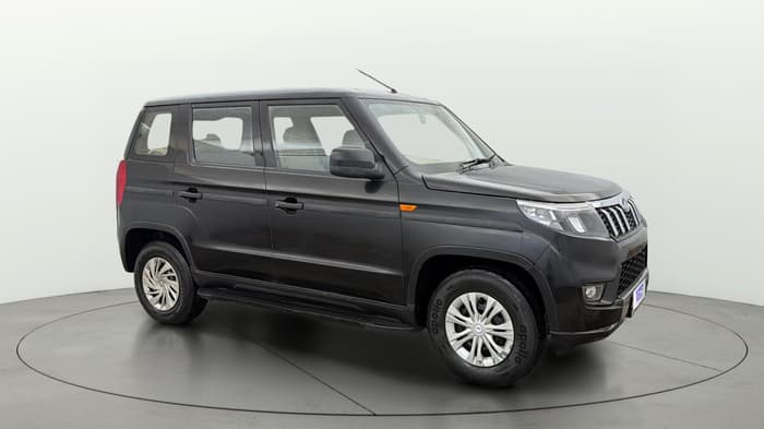 2022 Mahindra BOLERO NEO N 8, Diesel, Manual, 41,235 km, Right Front Diagonal