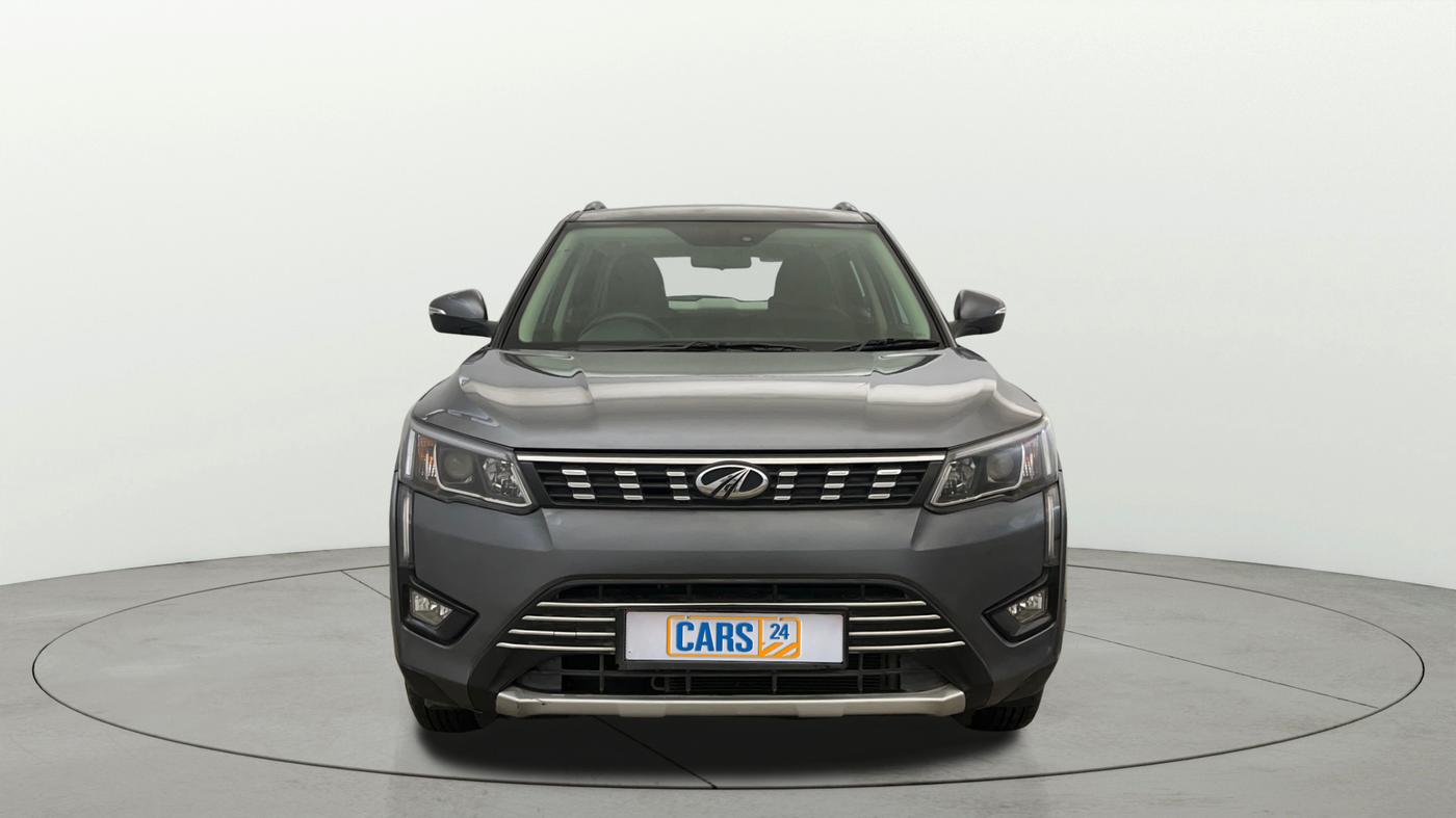 2022 Mahindra XUV300 W8 1.5 DIESEL, Diesel, Manual, 25,448 km, Front