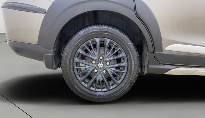 2021 Maruti XL6 ALPHA MT, Petrol, Manual, 28,476 km, Right Rear Wheel