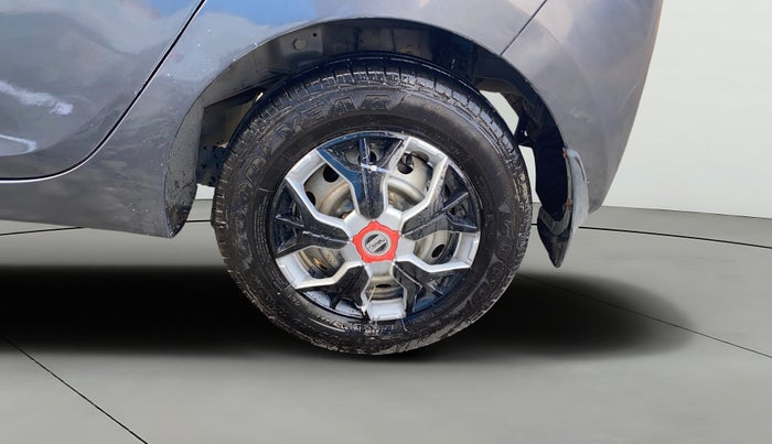 2016 Hyundai Eon ERA +, Petrol, Manual, 37,454 km, Left Rear Wheel