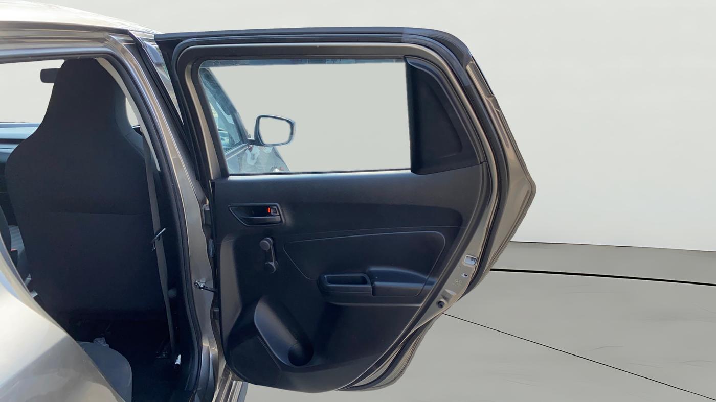 2022 Maruti Swift LXI, Petrol, Manual, 3,218 km, RHS Rear Door