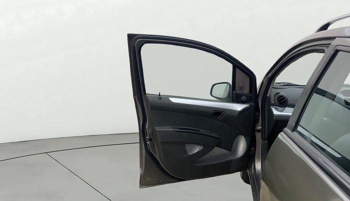 2014 Chevrolet Beat LT PETROL, Petrol, Manual, 39,800 km, LHS Front Door