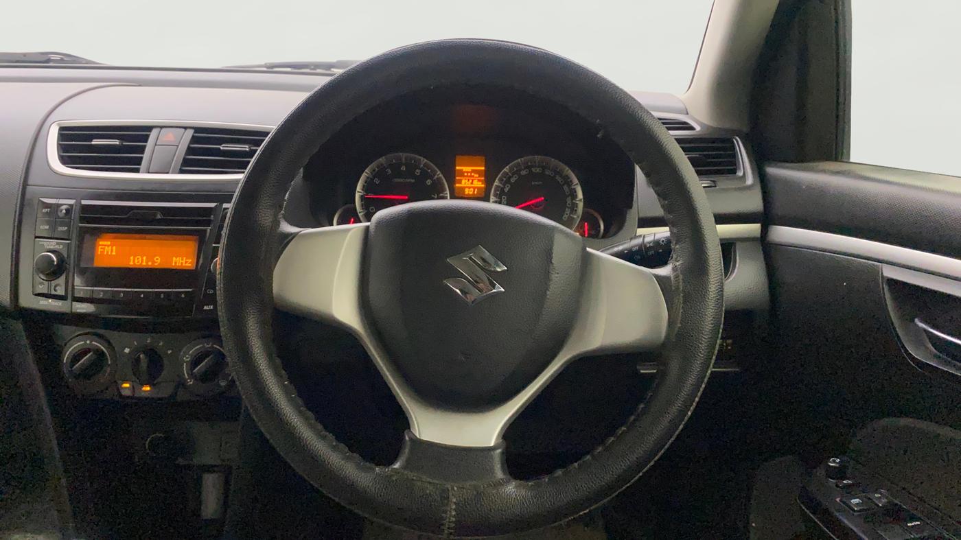 2015 Maruti Swift VXI, Petrol, Manual, 85,193 km, Steering Wheel Close Up