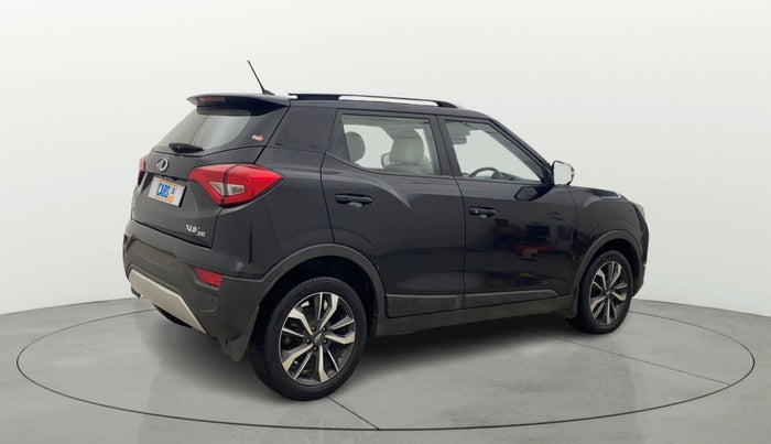 2019 Mahindra XUV300 W8 (O) 1.5 DIESEL, Diesel, Manual, 87,870 km, Right Back Diagonal