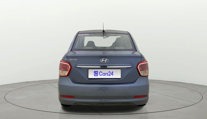 2014 Hyundai Xcent S (O) 1.2, Petrol, Manual, 1,40,022 km, Back/Rear