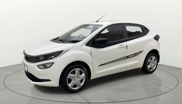 2020 Tata ALTROZ XT PETROL, Petrol, Manual, 39,114 km, Left Front Diagonal
