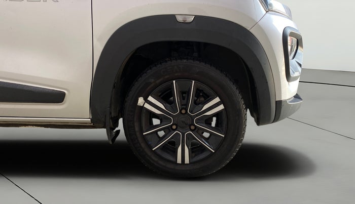 2022 Renault Kwid CLIMBER MT 1.0, Petrol, Manual, 10,708 km, Right Front Wheel