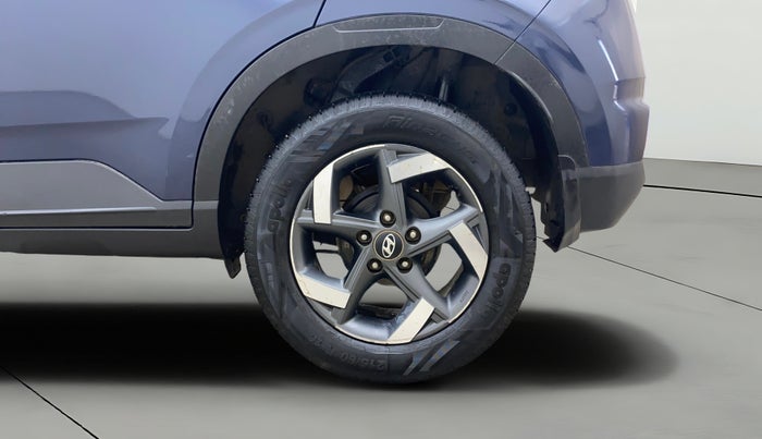 2020 Hyundai VENUE SX 1.4 CRDI, Diesel, Manual, 94,599 km, Left Rear Wheel