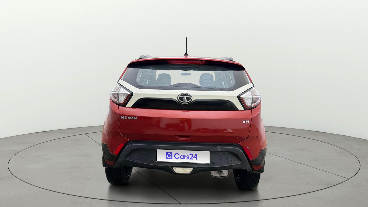 2018 Tata NEXON XM PETROL, CNG, Manual, 1,04,939 km, Back/Rear