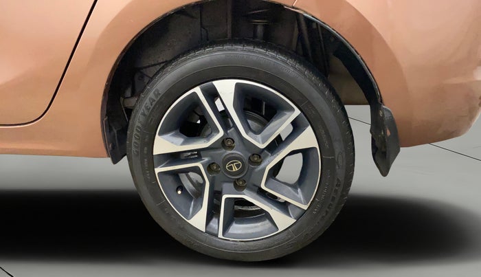 2018 Tata TIGOR XZ PETROL, Petrol, Manual, 54,482 km, Left Rear Wheel