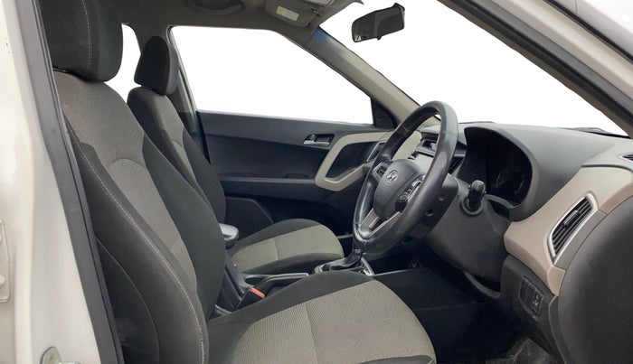 2016 Hyundai Creta SX PLUS AT 1.6 PETROL, Petrol, Automatic, 86,100 km, Right Side Front Door Cabin