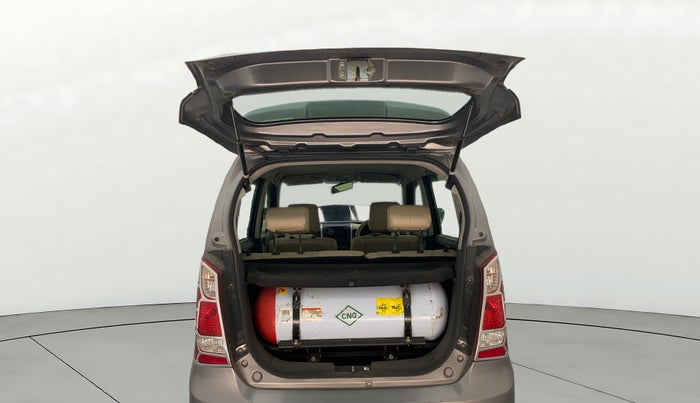 2017 Maruti Wagon R 1.0 LXI CNG, CNG, Manual, 1,04,063 km, Boot Door Open