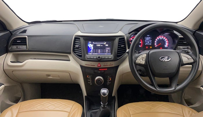 2019 Mahindra XUV300 W6 1.5 DIESEL, Diesel, Manual, 42,697 km, Dashboard