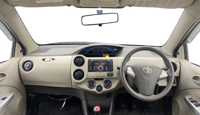 2013 Toyota Etios G, Petrol, Manual, 90,986 km, Dashboard