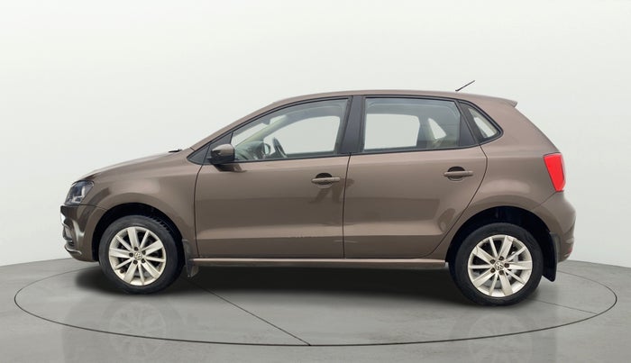2017 Volkswagen Polo HIGHLINE1.2L, Petrol, Manual, 28,989 km, Left Side