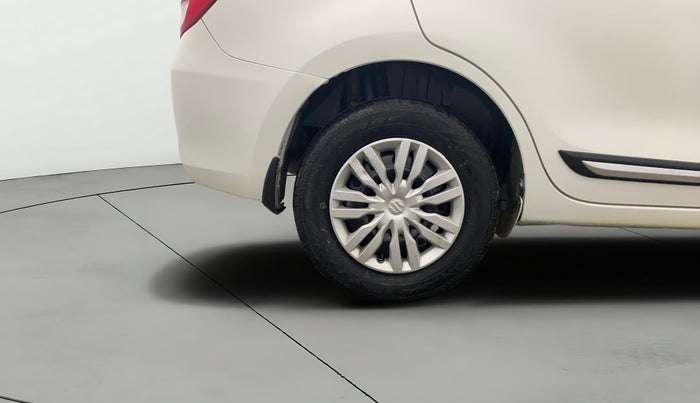 2024 Maruti Dzire VXi, Petrol, Manual, 32,672 km, Right Rear Wheel
