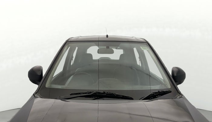 2017 Maruti Vitara Brezza LDI (O), Diesel, Manual, 91,559 km, Front Windshield