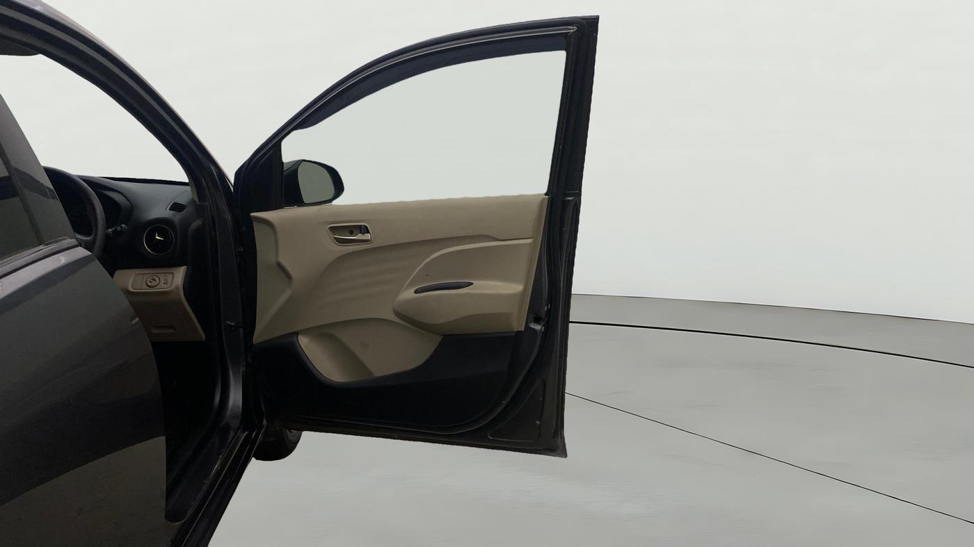 2021 Hyundai NEW SANTRO SPORTZ AMT, Petrol, Automatic, 28,458 km, RHS Front Door