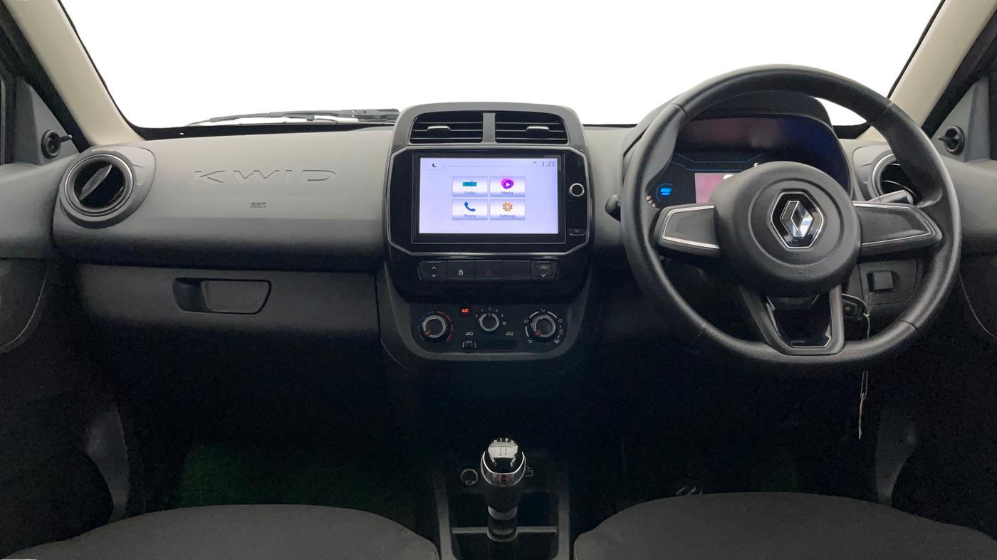 2021 Renault Kwid RXT 1.0 (O), Petrol, Manual, 36,103 km, Dashboard