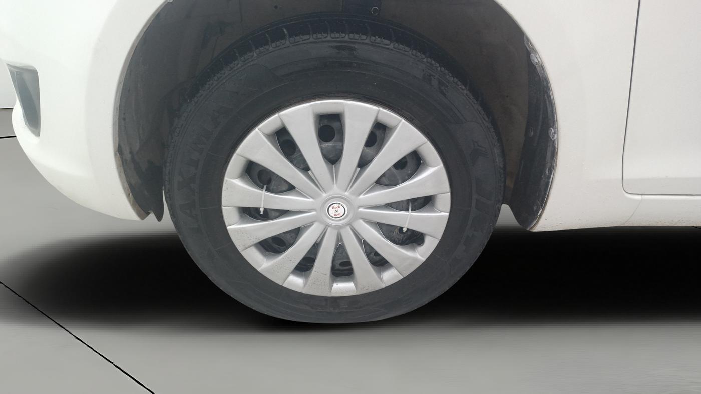 2013 Maruti Swift VDI, Diesel, Manual, 91,478 km, Left Front Wheel