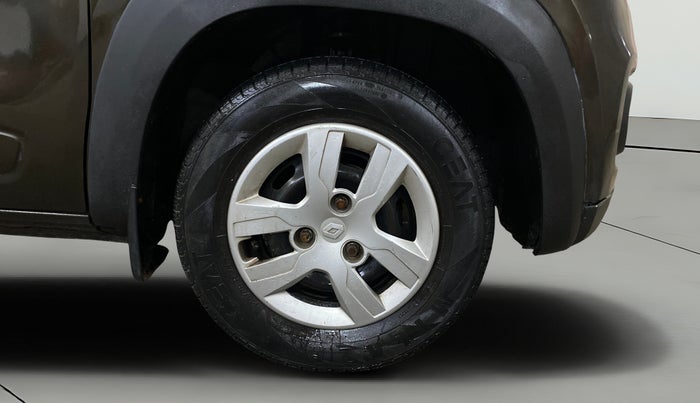 2016 Renault Kwid RXL, Petrol, Manual, 17,520 km, Right Front Wheel
