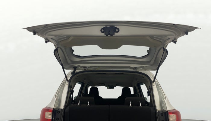 2019 Renault TRIBER RXZ, Petrol, Manual, 64,286 km, Boot Door Open