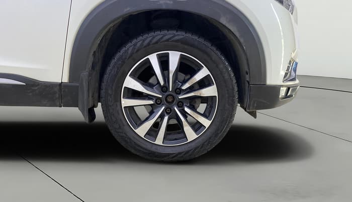 2019 Nissan Kicks XV PREMIUM (O) DIESEL, Diesel, Manual, 45,190 km, Right Front Wheel