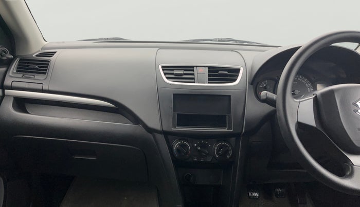 2017 Maruti Swift LXI (O), Petrol, Manual, 29,045 km, Air Conditioner