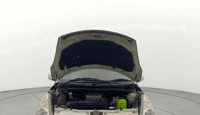 2013 Maruti Swift LXI, Petrol, Manual, 99,768 km, Open Bonet