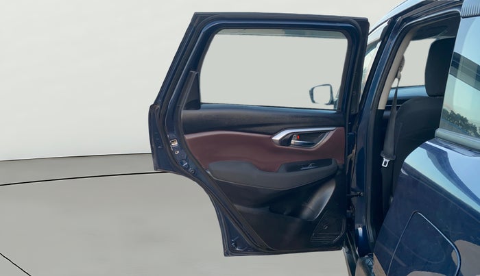 2023 Maruti Grand Vitara SIGMA SMART HYBRID, Petrol, Manual, 21,262 km, LHS Rear Door