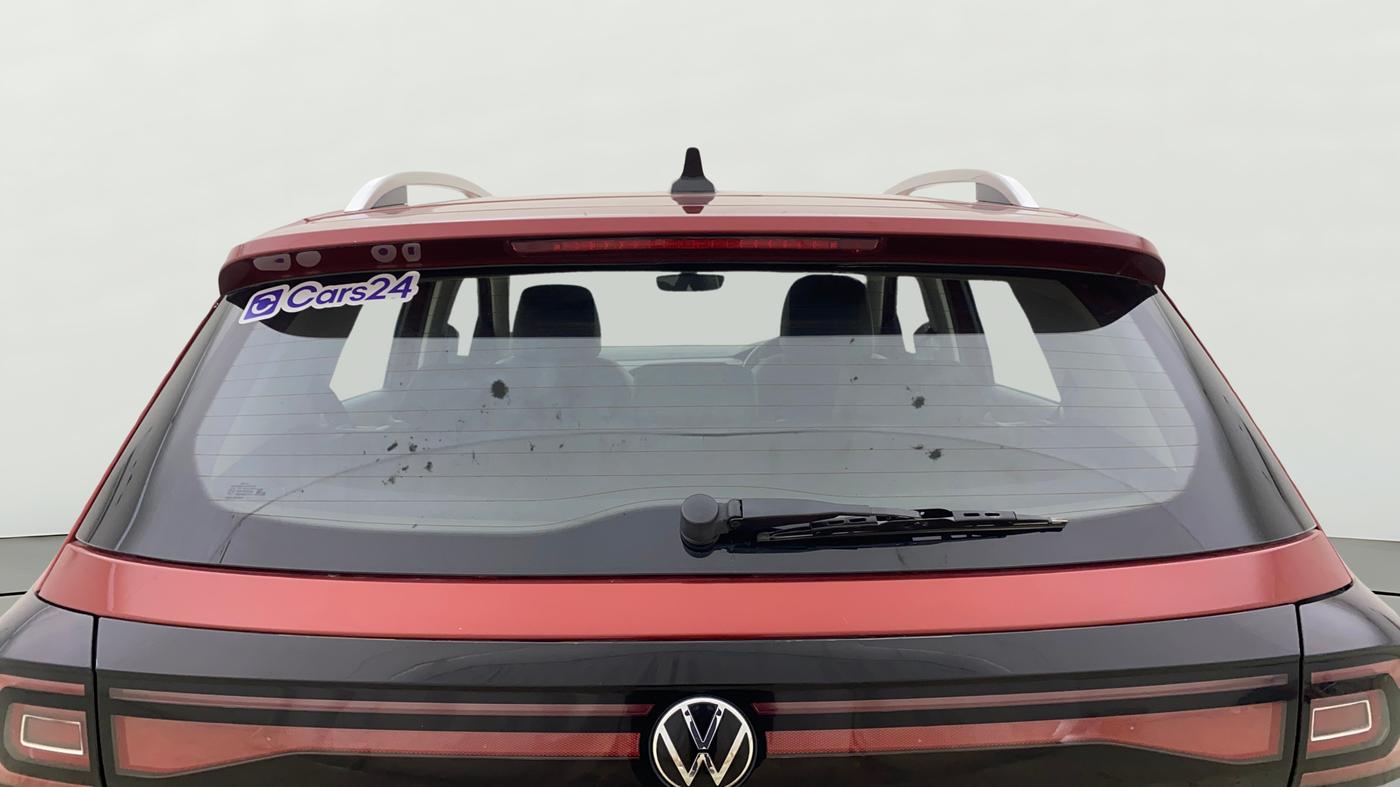2022 Volkswagen TAIGUN TOPLINE 1.0 TSI AT, Petrol, Automatic, 44,705 km, Rear Windshield