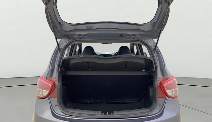 2016 Hyundai Grand i10 SPORTZ 1.2 KAPPA VTVT, Petrol, Manual, 1,36,544 km, Boot Open Zoomed View