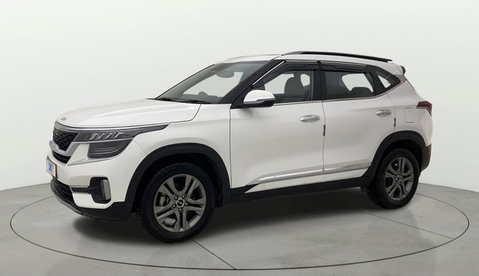 2023 KIA SELTOS HTX PETROL 1.5, Petrol, Manual, 2,955 km, Left Front Diagonal