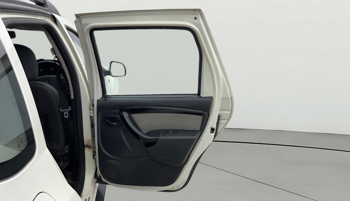 2015 Renault Duster RXL PETROL, Petrol, Manual, 51,751 km, RHS Rear Door