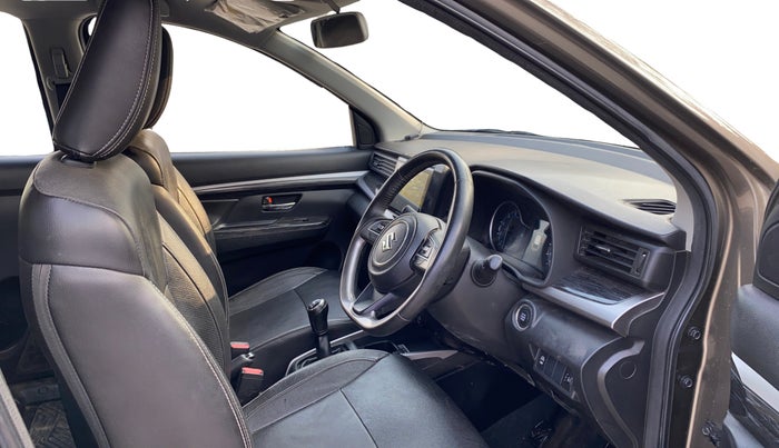 2021 Maruti XL6 ALPHA MT, Petrol, Manual, 67,823 km, Right Side Front Door Cabin