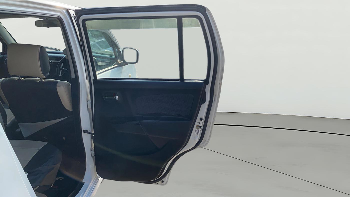 2016 Maruti Wagon R Stingray VXI, Petrol, Manual, 74,326 km, RHS Rear Door