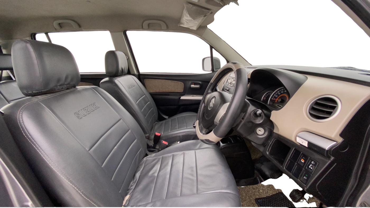 2014 Maruti Wagon R 1.0 VXI, Petrol, Manual, 39,844 km, Right Side Front Door Cabin